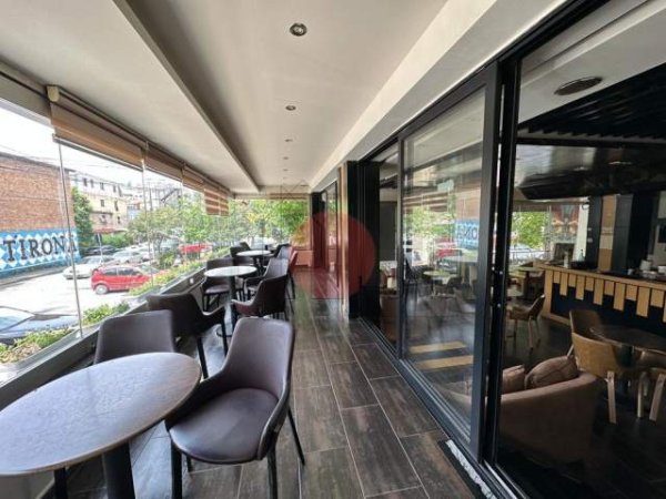 Tirane, jepet me qera lokal Kati 1, 80 m² 1.000 Euro (STACIONI TRENIT)