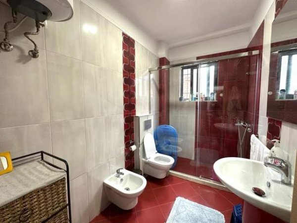 Tirane, shitet apartament Kati 4, 125 m² 163.000 Euro (Mihal Grameno)