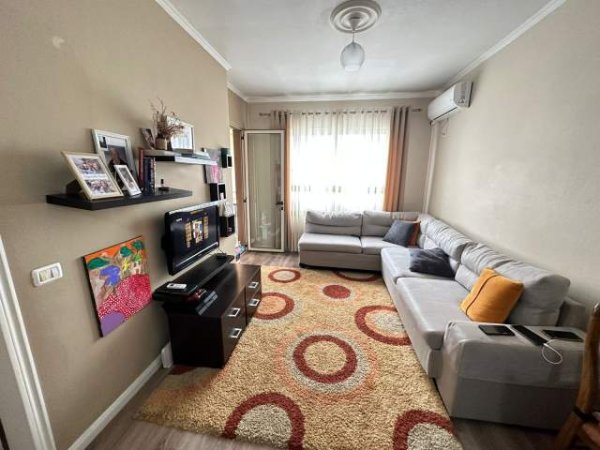 Tirane, shitet apartament 2+1+BLK Kati 6, 74 m² 83.000 Euro (Astir)