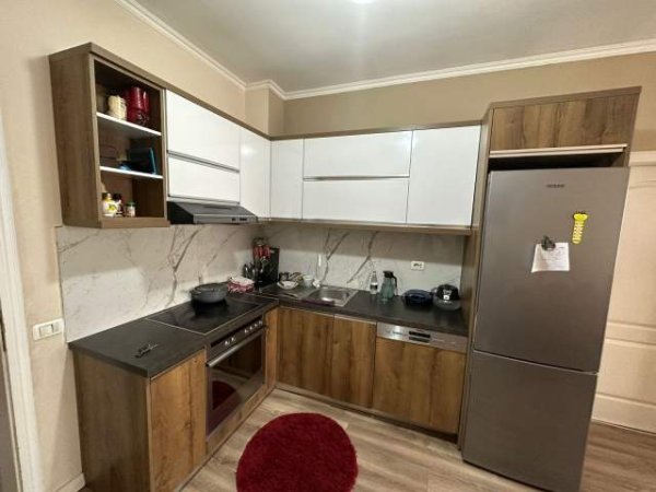 Tirane, shitet apartament 2+1+BLK Kati 6, 74 m² 83.000 Euro (Astir)