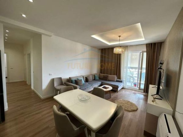 Tirane, jepet me qera apartament 2+1 Kati 11, 103 m² 600 Euro (Fusha e Aviacionit)