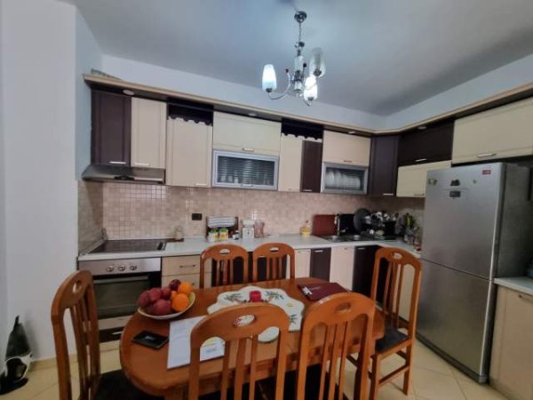 Tirane, shitet apartament 2+1+BLK Kati 3, 105 m² 105.000 Euro (Astir)