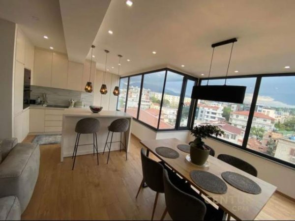 Tirane, jepet me qera apartament 3+1+BLK Kati 7, 112 m² 1.500 Euro (Shkolla e Baletit)