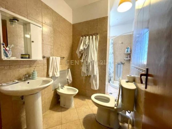 Tirane, shitet apartament 2+1+BLK Kati 9, 107 m² 140.000 Euro (21 Dhjetori)