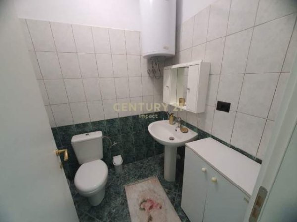Tirane, jepet me qera apartament 2+1+BLK Kati 4, 120 m² 460 Euro (ASTIR UNAZA E RE)