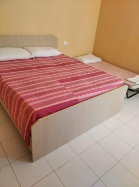 Lezhe, jepet me qera apartament 1+1+BLK 67 m²  (Ne qender te shengjini)