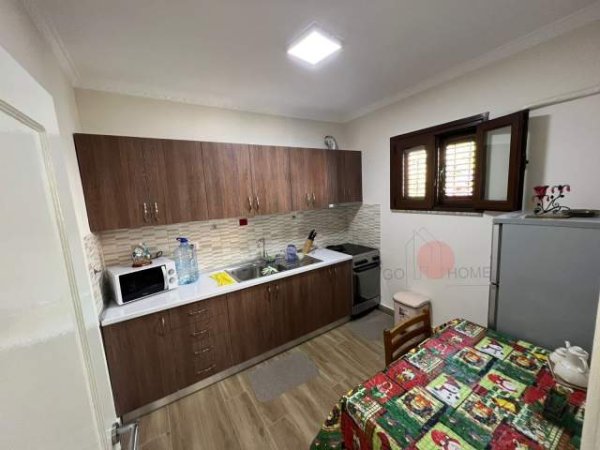 Tirane, jepet me qera apartament Kati 1, 140 m² 700 Euro (21 DHJETORI)