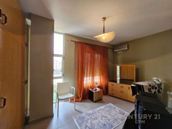 Tirane, shitet apartament 3+1+A+BLK Kati 8, 153 m² 250000 Euro (qender)