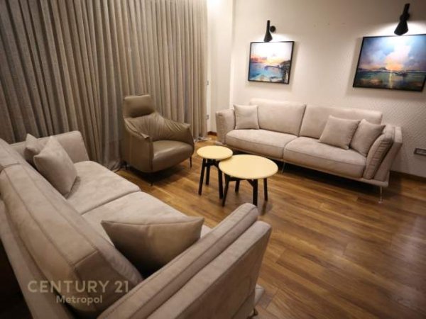 Tirane, shitet apartament 2+1+BLK Kati 2, 122 m²  (prane prokurorise)
