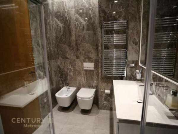 Tirane, shitet apartament 2+1+BLK Kati 2, 122 m²  (prane prokurorise)