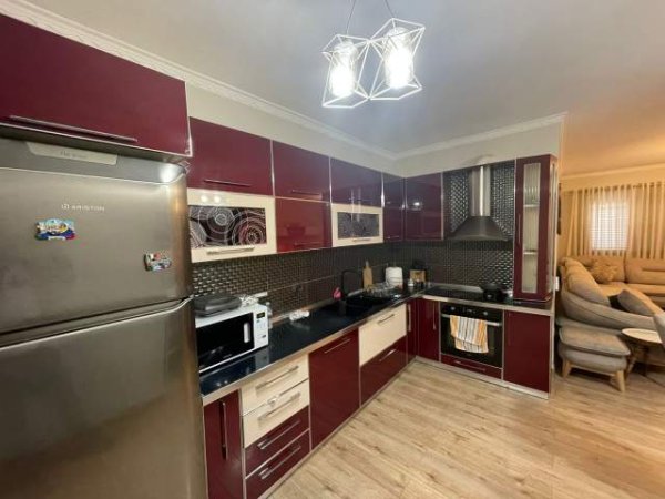 Tirane, shitet apartament 2+1+BLK Kati 6, 100 m² 100.000 Euro (Kthesa e Kamzes)