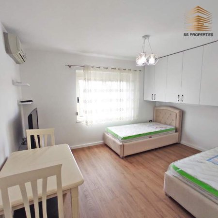 Tirane, shitet garsonier 1+1 Kati 5, 28 m² 49.000 Euro (rruga Bardhyl)