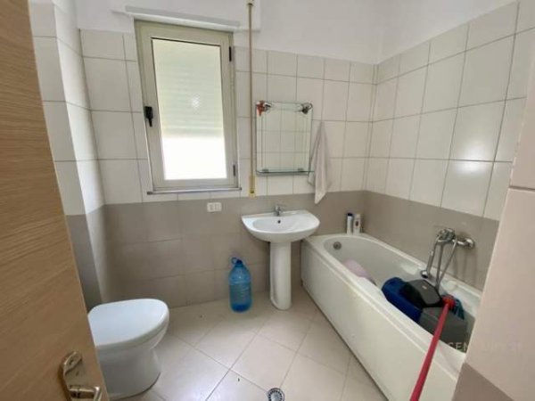 Tirane, shitet apartament 2+1+BLK Kati 3, 99 m² 120.000 Euro (bill klinton kodra e diellit)