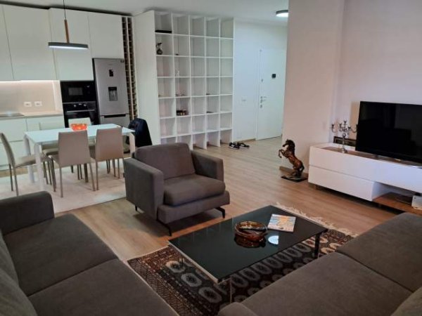 Tirane, jepet me qera apartament 2+1+A+BLK Kati 8, 100 m² 800 Euro (sami frasheri)