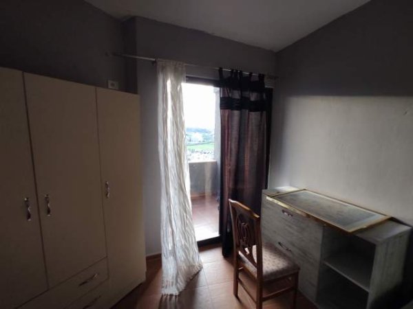 Tirane, jepet me qera apartament 1+1+BLK Kati 8, 70 m² 30.000 Leke (Migjeni)
