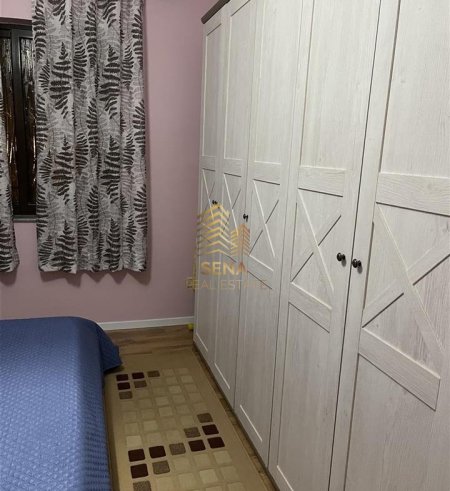 Tirane, jepet me qera shtepi 2+1+Ballkon Kati 1, 100 m² 600 € (Mbrapa Ish Restorant Durresit)