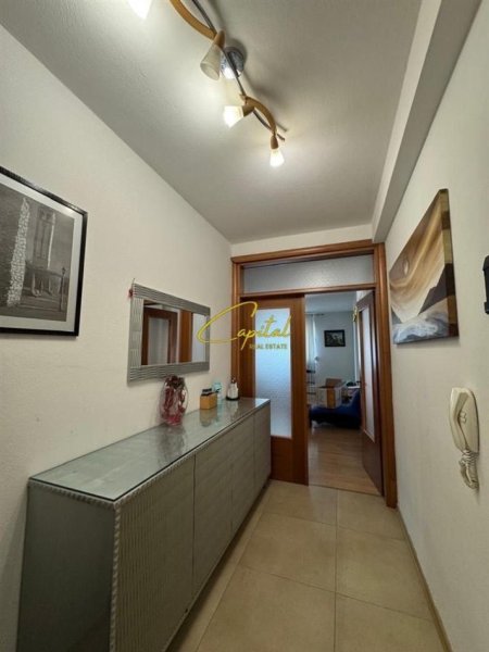 Tirane, jepet me qera apartament 2+1 Kati 3, 110 m² 600 € (KODRA E DIELLIT)