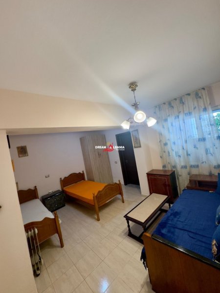 Tirane, jepet me qera apartament 2+1+Ballkon Kati 2, 140 m² 450 € (Tek rruga Sali Nivica – Tregu Elektrik, 4251390)