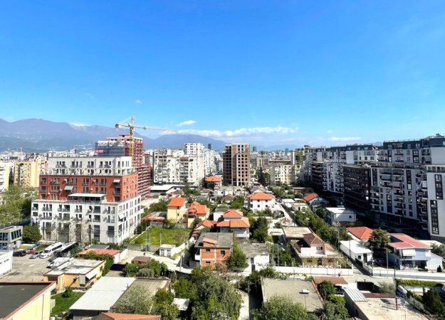 Me Qera : 2+1 📍Ish Fusha Aviacionit (Buze Rruge) - 560€ - Sp.100m² - Kt.8