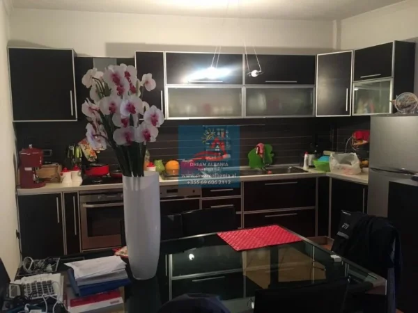 Tirane, shitet apartament 2+1 Kati 8, 101 m² 200.000 € (Don Bosko)