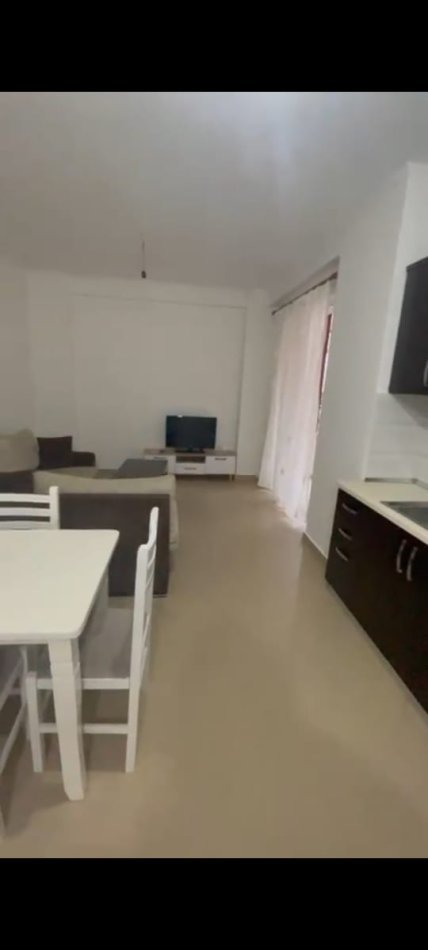 Tirane, jepet me qera apartament 2+1 Kati 5, 90 m² 470 € (Selite)