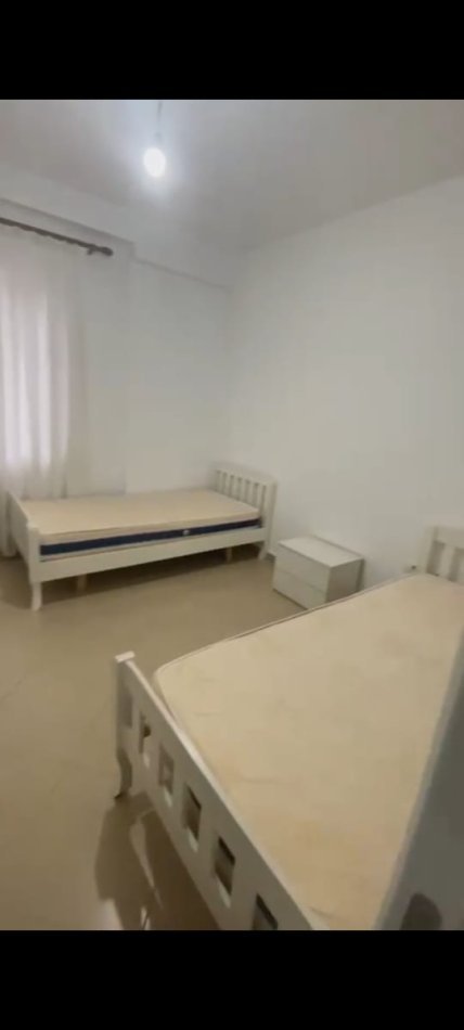 Tirane, jepet me qera apartament 2+1 Kati 5, 90 m² 470 € (Selite)