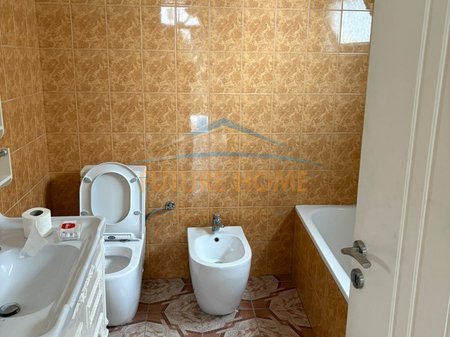 Tirane, jepet me qera apartament 2+1 Kati 3, 100 m² 750 € (myslym shyr)