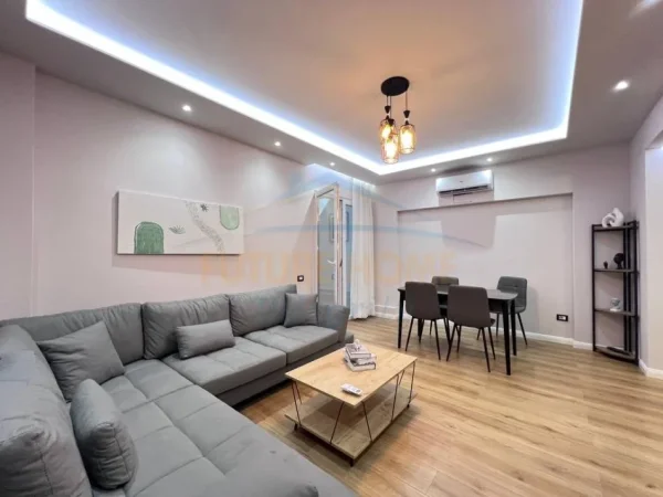 Tirane, shitet apartament 2+1+Ballkon Kati 11, 87 m² 258.000 € 