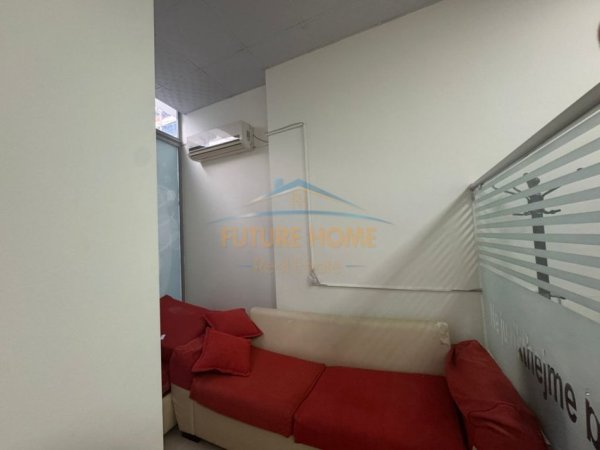 0683487469 Tirane, jepet me qera ambjent biznesi Kati 0, 40 m² 450 € (ASTIR)