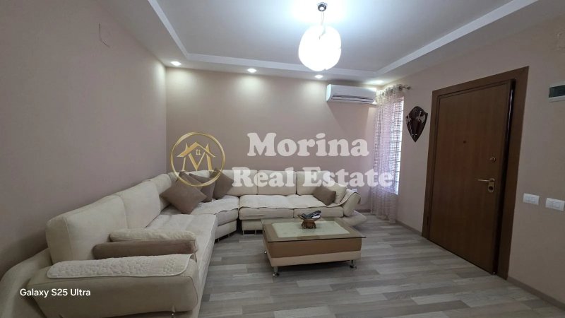 Tirane, jepet me qera apartament 1+1+Aneks Kati 1, 70 m² 450 € (5 Maji)