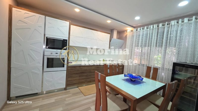 Tirane, jepet me qera apartament 1+1+Aneks Kati 1, 70 m² 450 € (5 Maji)