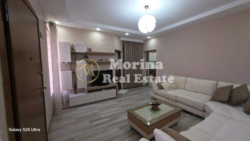 Tirane, jepet me qera apartament 1+1+Aneks Kati 1, 70 m² 450 € (5 Maji)