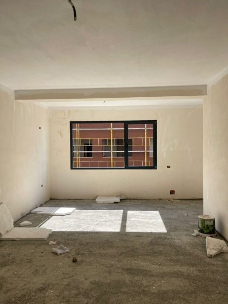 Tirane, shitet apartament 2+1 Kati 1, 128 m² 218.000 € 
