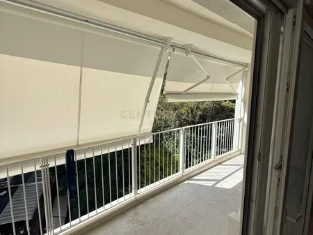 Tirane, jepet me qera apartament 2+1+Ballkon Kati 5, 135 m² 1.800 € (PRANE JUVENILJA CASTELLO)