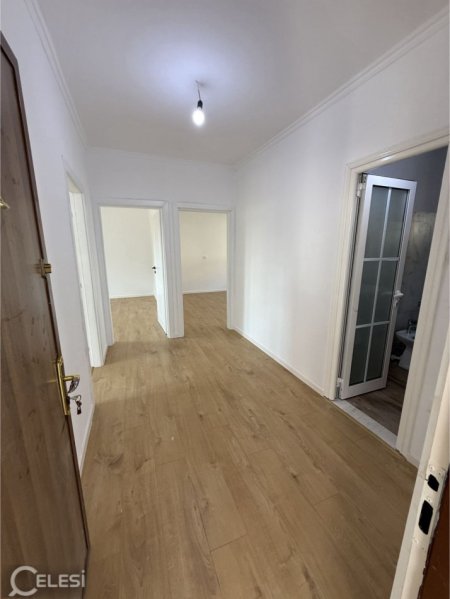 Durres, shitet apartament 1+1+Ballkon Kati 5, 72 m² 122.000 € (ALI DEMI)