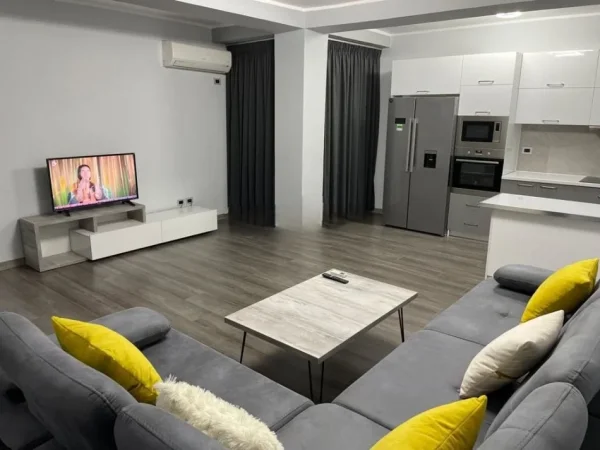 Tirane, jepet me qera apartament 2+1+Aneks+Ballkon Kati 6, 120 m² 1.500 € (sheshi willson)