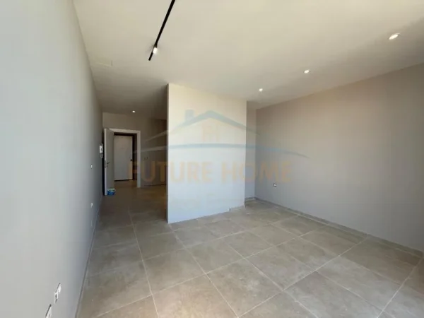 Tirane, shitet garsionere Kati 9, 50 m² 80.000 € (ASTIR)   UNA55845