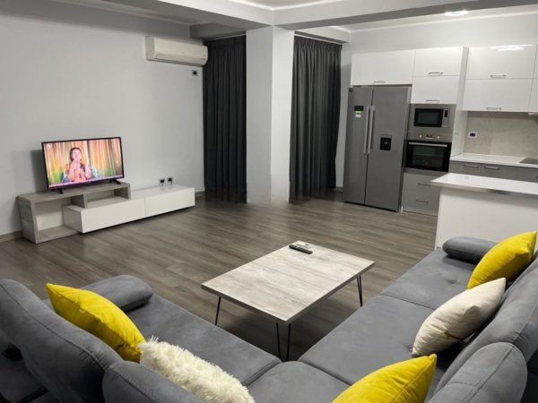 Tirane, jepet me qera apartament 2+1+Aneks+Ballkon Kati 6, 120 m² 1.500 € (liqeni artificial)