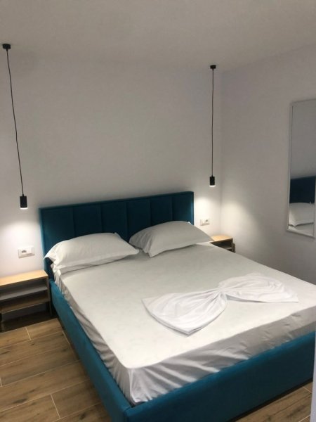 Tirane, shitet apartament 1+1 Kati 5, 92 m² 240.000 € 