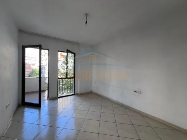 Tirane, shitet apartament 1+1+Ballkon Kati 3, 60 m² 90.000 € (ASTIR)  AL55800