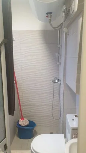 Tirane, jepet me qera apartament 1+1 Kati 2, 50 m² 450 € 