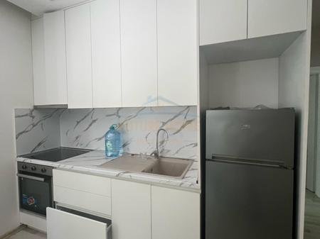 Tirane, jepet me qera apartament 1+1+Ballkon Kati 2, 60 m² 600 € 
