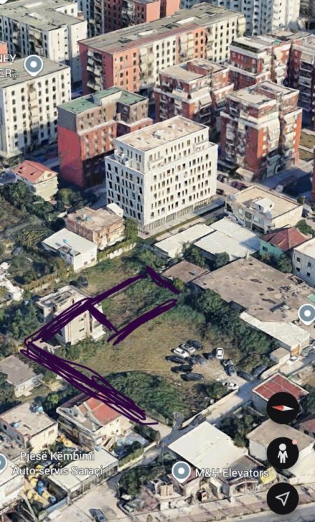 Tirane, jepet me qera toke , 500 m² 
