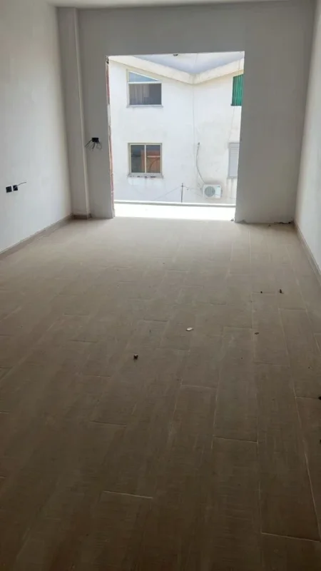 Tirane, shitet apartament 1+1+Ballkon Kati 1, 73 m² 139.500 € (JORDAN MISJA)