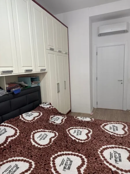 Tirane, shes apartament 3+1+Ballkon Kati 3, 180 m² 397.000 € (21 dhjetori)