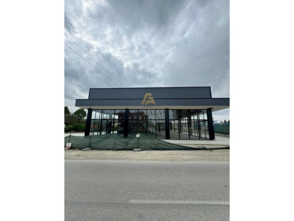 Tirane, jepet me qera kapanon, 2.000 € (Kamez)