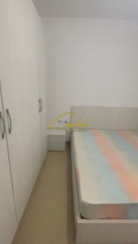 Tirane, jepet me qera apartament 2+1 Kati 5, 90 m² 470 € (SELITE)
