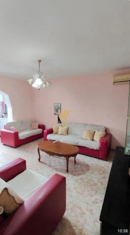 Tirane, jepet me qera apartament 2+1+Ballkon Kati 4, 80 m² 420 € (BULEVARDI I RI)