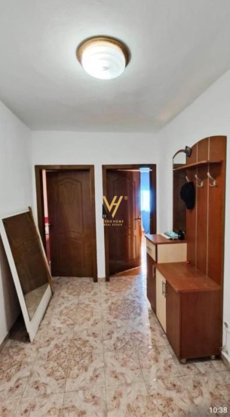 Tirane, jepet me qera apartament 2+1+Ballkon Kati 4, 80 m² 420 € (BULEVARDI I RI)
