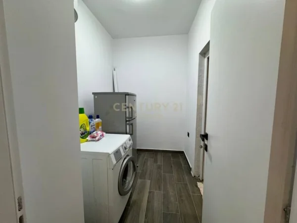 Tirane, shes apartament 2+1 , 100 m² 195.000 € (Kodra e Diellit)